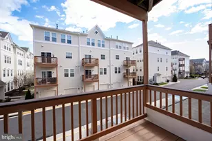 24672 Byrne Meadow Square, Aldie, VA 20105 - Photo 33