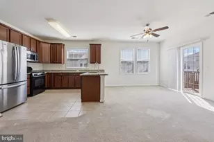 24628 Byrne Meadow Square, Aldie, VA 20105 - Photo 9