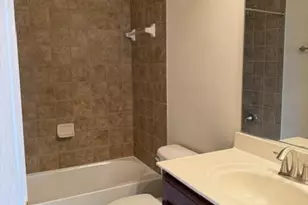 43609 McDowell Sq, Leesburg, VA 20176 - Photo 11