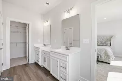 42548 Invergordon Terrace, Sterling, VA 20166 - Photo 17