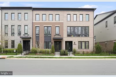 20246 Northpark Drive, Ashburn, VA 20147 - Photo 1