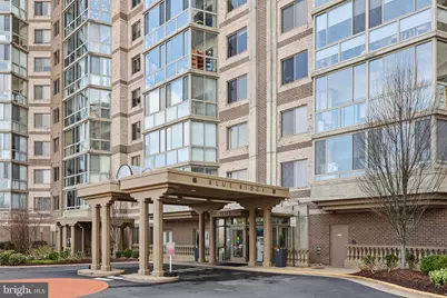 19375 Cypress Ridge Terrace #409, Leesburg, VA 20176 - Photo 3