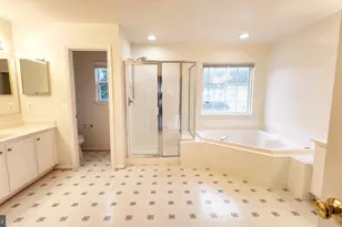 20969 Kittanning Ln, Ashburn, VA 20147 - Photo 17