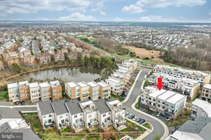 23117 Cottonwillow Sq, Brambleton, VA 20148 - Photo 41