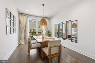 23117 Cottonwillow Sq, Brambleton, VA 20148 - Photo 19