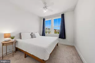 23117 Cottonwillow Sq, Brambleton, VA 20148 - Photo 33