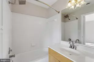 202 Heaton Ct, Purcellville, VA 20132 - Photo 29