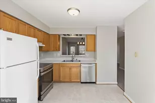 202 Heaton Ct, Purcellville, VA 20132 - Photo 9