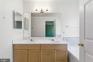 202 Heaton Ct, Purcellville, VA 20132 - Photo 23