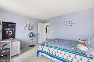 43679 Lucketts Bridge Cir, Ashburn, VA 20148 - Photo 27