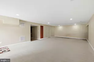 43679 Lucketts Bridge Cir, Ashburn, VA 20148 - Photo 41