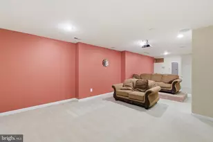 43679 Lucketts Bridge Cir, Ashburn, VA 20148 - Photo 37