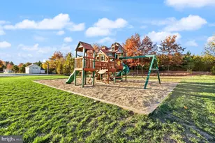 42222 Cameron Parish Dr, Ashburn, VA 20148 - Photo 47