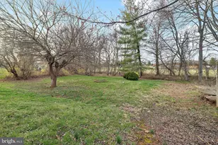 905 Tuscarora Dr SW, Leesburg, VA 20175 - Photo 37