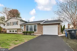 905 Tuscarora Dr SW, Leesburg, VA 20175 - Photo 3