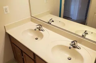 42318 Benfold Square, Brambleton, VA 20148 - Photo 25