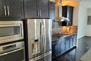 42318 Benfold Square, Brambleton, VA 20148 - Photo 5