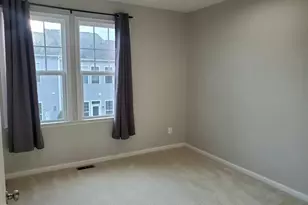 42318 Benfold Square, Brambleton, VA 20148 - Photo 11