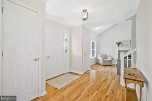 117 Connemara Dr, Sterling, VA 20164 - Photo 17