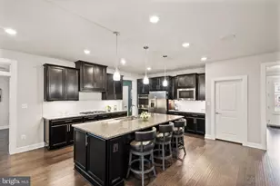 41123 Hickory Hedge Pl, Aldie, VA 20105 - Photo 9