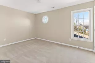 43884 Loganwood Ct, Ashburn, VA 20147 - Photo 17