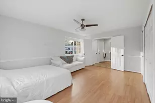 105 Baker Ln, Sterling, VA 20164 - Photo 21