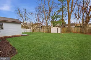 105 Baker Ln, Sterling, VA 20164 - Photo 29