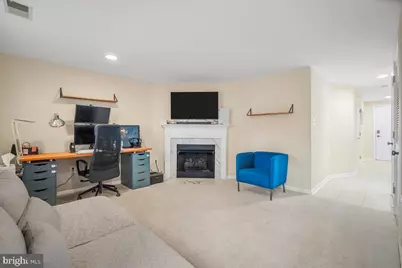 22019 Box Car Square, Sterling, VA 20166 - Photo 25