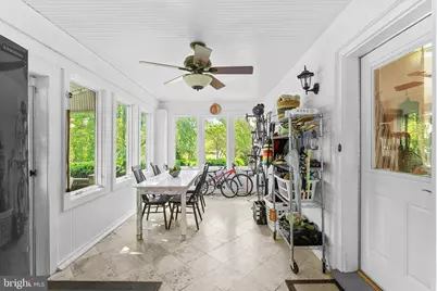 521 S Nursery Avenue, Purcellville, VA 20132 - Photo 17