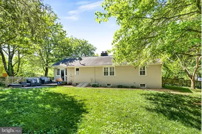 521 S Nursery Avenue, Purcellville, VA 20132 - Photo 43