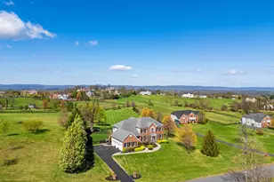 15242 Bankfield Dr, Waterford, VA 20197 - Photo 9