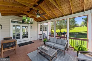 15242 Bankfield Dr, Waterford, VA 20197 - Photo 45