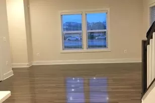 44804 Tiverton Sq, Ashburn, VA 20147 - Photo 3