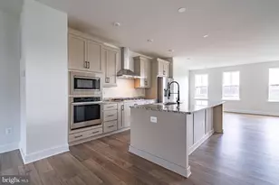 42970 Truman Ter, Ashburn, VA 20148 - Photo 9