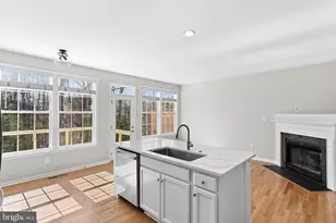 43073 Shadow Terrace, Leesburg, VA 20176 - Photo 15