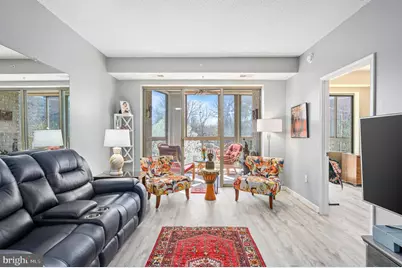 19355 Cypress Ridge Terrace #422, Leesburg, VA 20176 - Photo 1