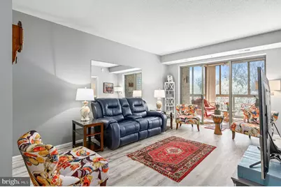 19355 Cypress Ridge Terrace #422, Leesburg, VA 20176 - Photo 3