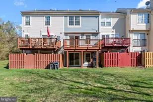 21673 Hazelnut Square, Sterling, VA 20164 - Photo 21