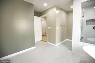 20818 Blossom Landing Way, Sterling, VA 20165 - Photo 25