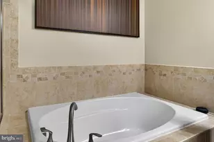 42553 Sunset Ridge Square, Ashburn, VA 20148 - Photo 41