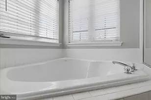 620 Howitzer Terrace NE, Leesburg, VA 20176 - Photo 21