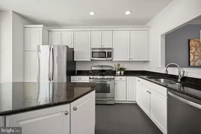 20624 Muddy Harbour Square, Sterling, VA 20165 - Photo 5