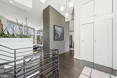 122 Lake Drive, Sterling, VA 20164 - Photo 7