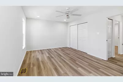 102 N Duke Drive, Sterling, VA 20164 - Photo 17