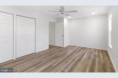 102 N Duke Drive, Sterling, VA 20164 - Photo 19