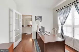 20500 Casablanca Dr, Ashburn, VA 20147 - Photo 29