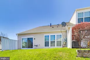 20500 Casablanca Dr, Ashburn, VA 20147 - Photo 37