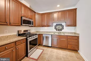 20500 Casablanca Dr, Ashburn, VA 20147 - Photo 31