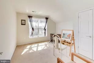 20500 Casablanca Dr, Ashburn, VA 20147 - Photo 7