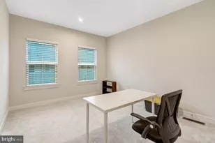 42558 Invergordon Ter, Sterling, VA 20166 - Photo 33